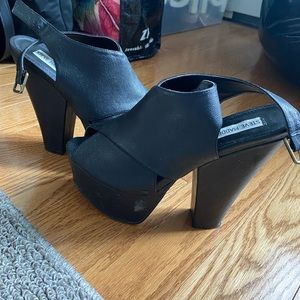 Black Steve Madden Galleria Heels